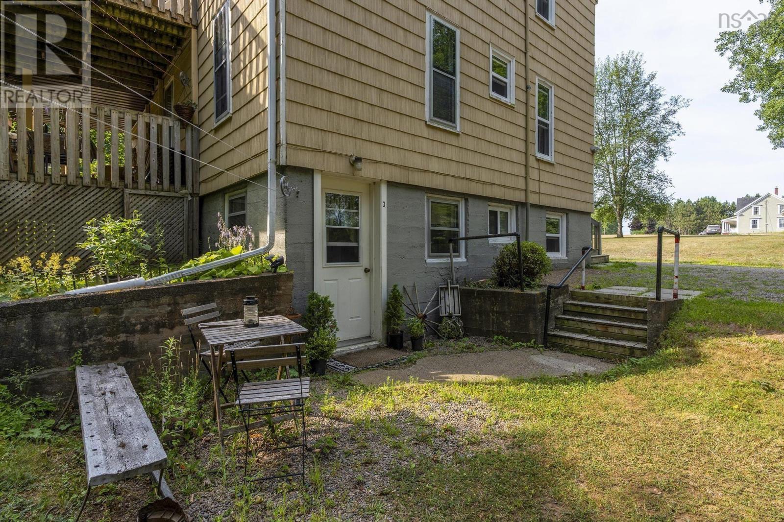12787 Highway 1 - 35