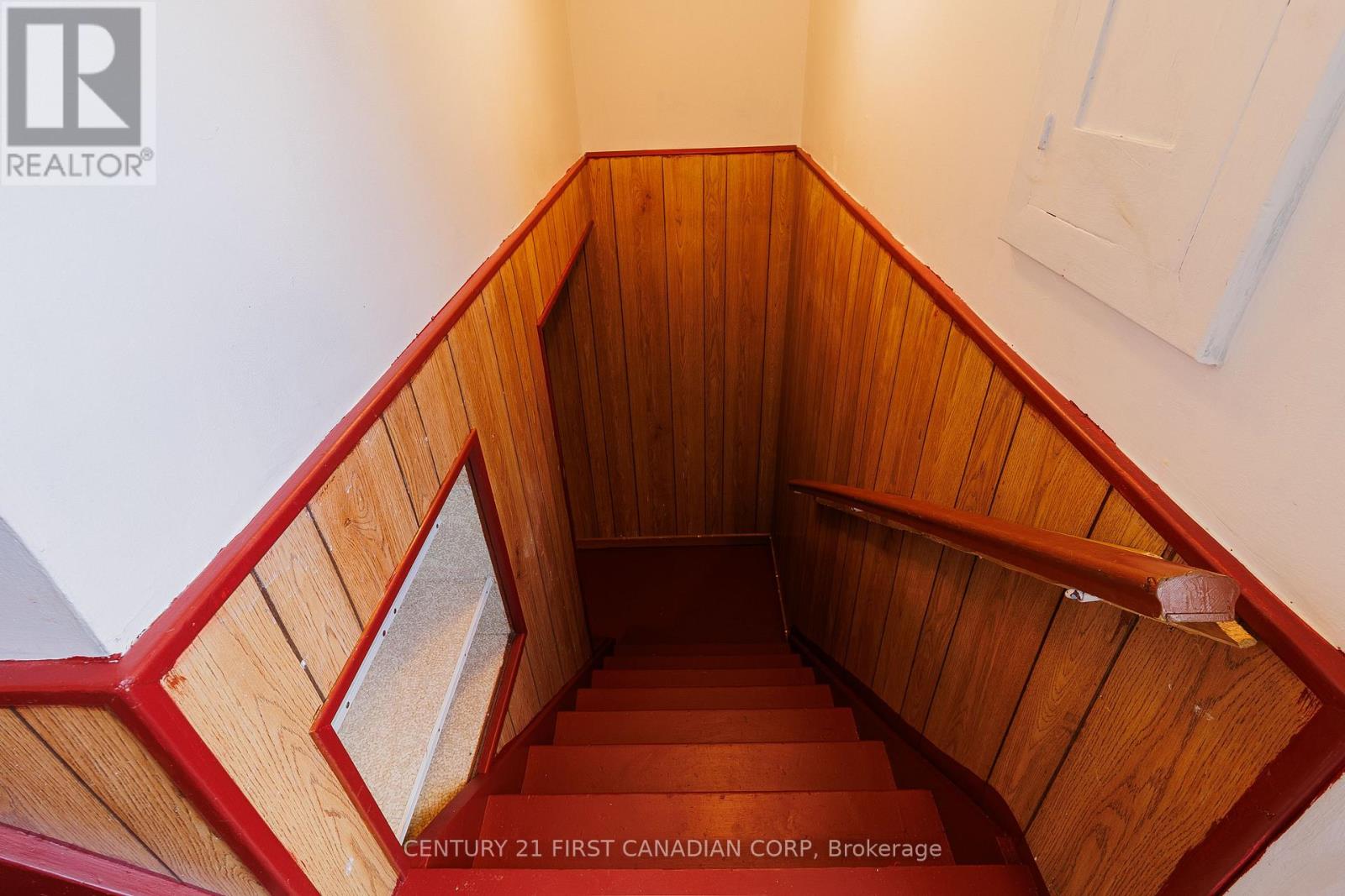117 GOLDWICK CRESCENT - 18