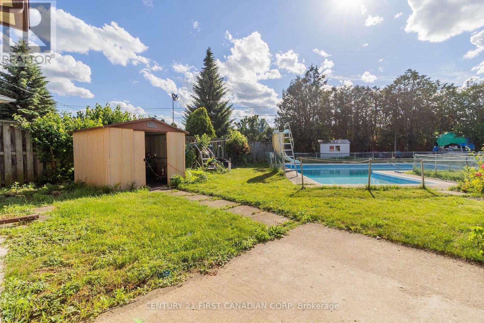 117 GOLDWICK CRESCENT - 39