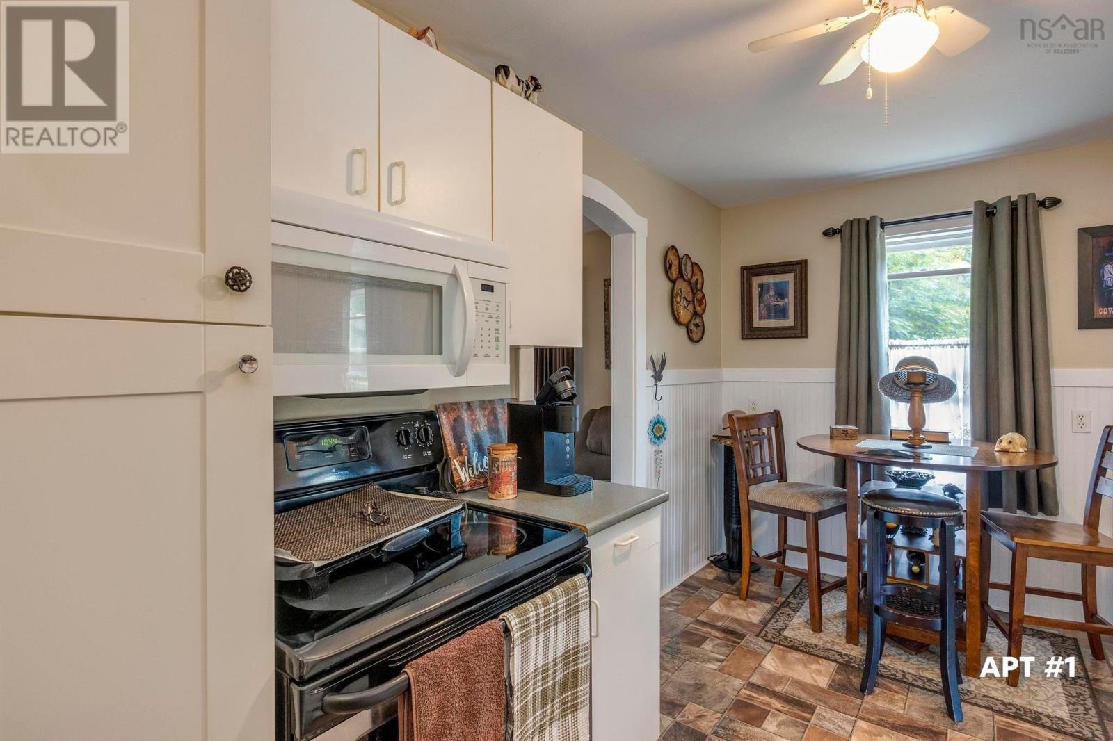 12787 Highway 1 - 23