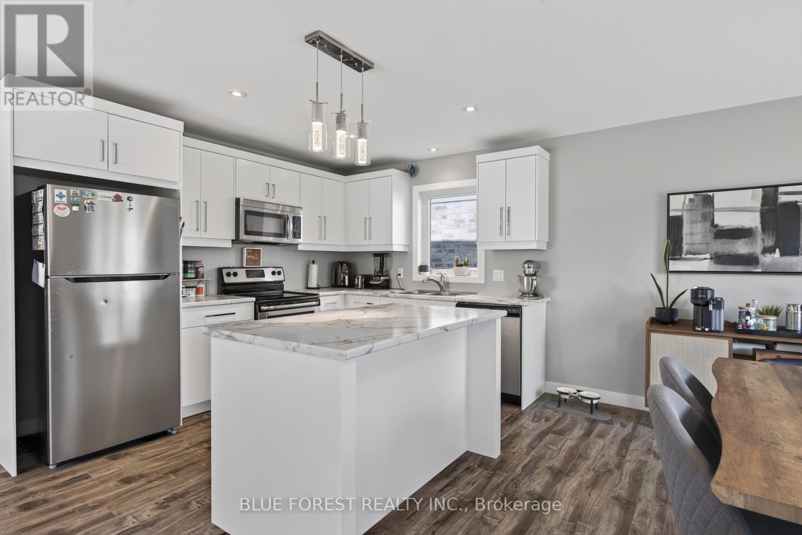 742 FREEPORT STREET - 11