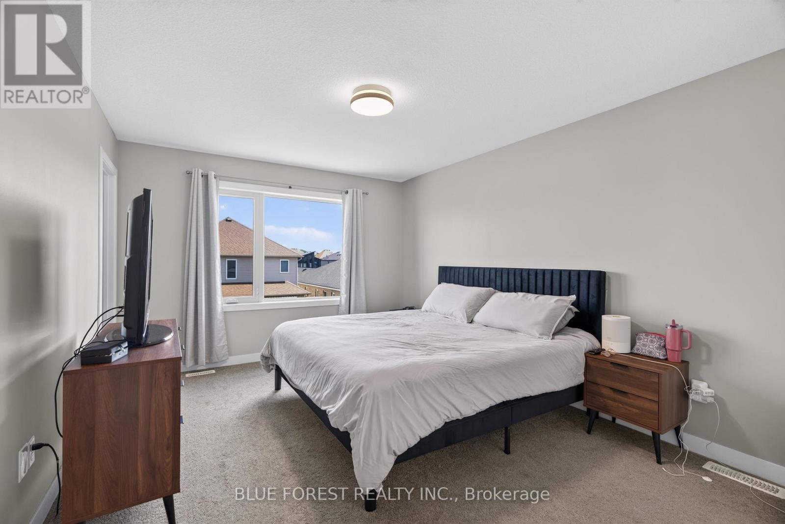 742 FREEPORT STREET - Image 17