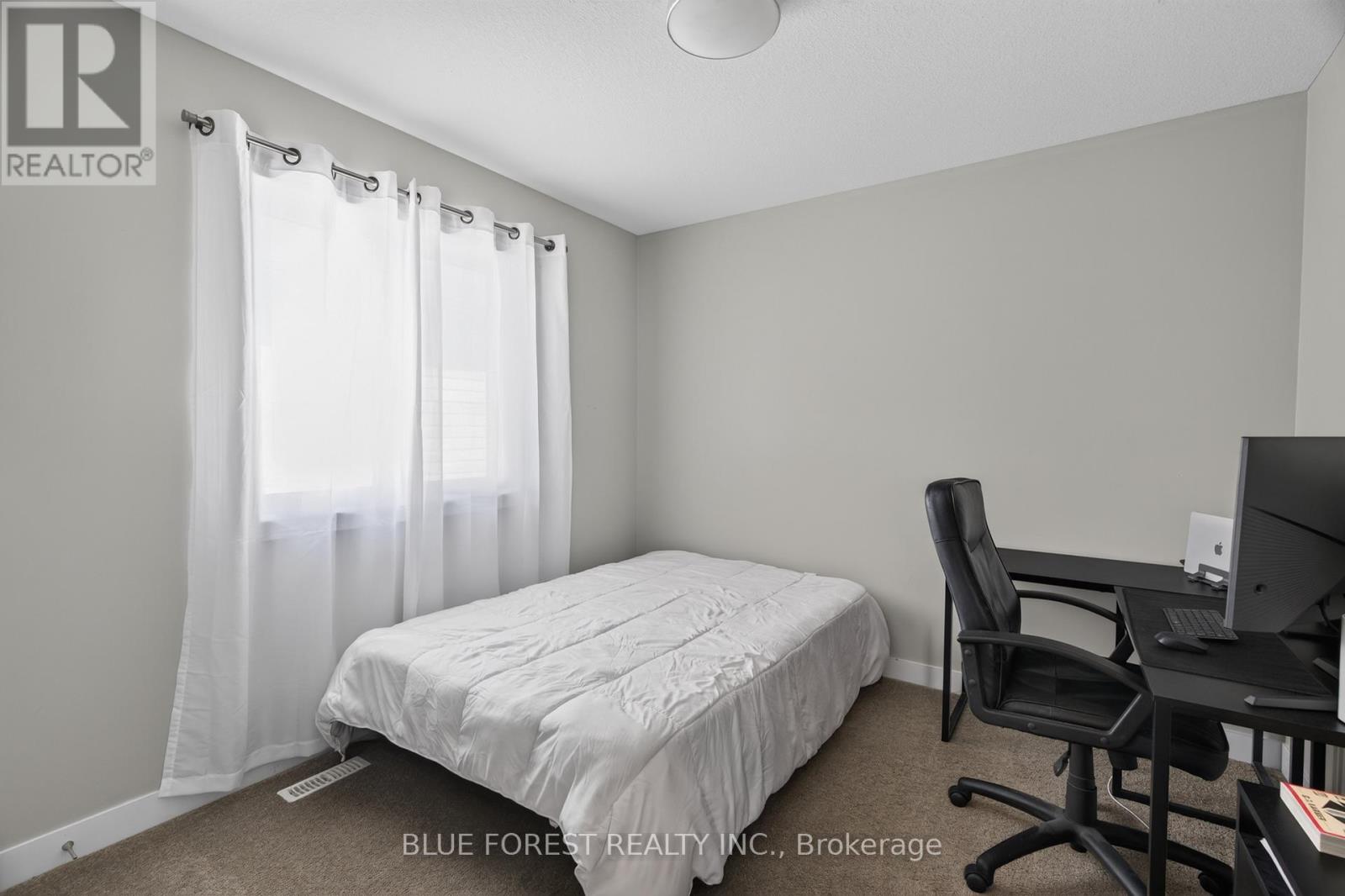742 FREEPORT STREET - 23