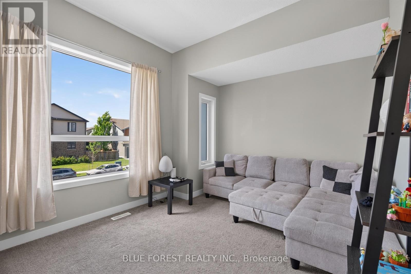 742 FREEPORT STREET - Image 26