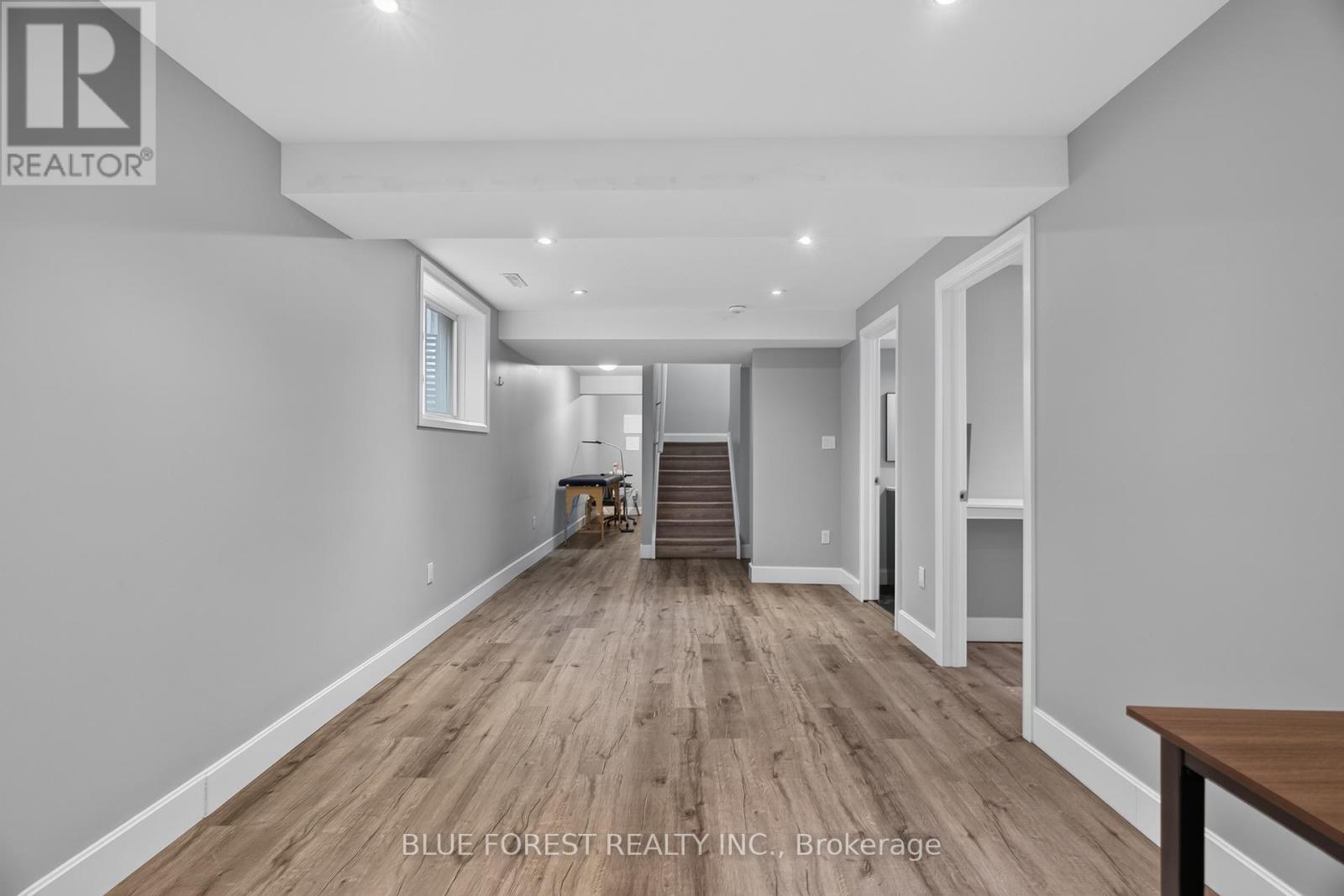 742 FREEPORT STREET - 28