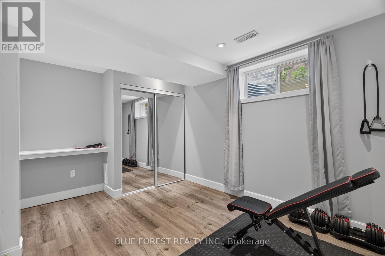 742 FREEPORT STREET - Image 31