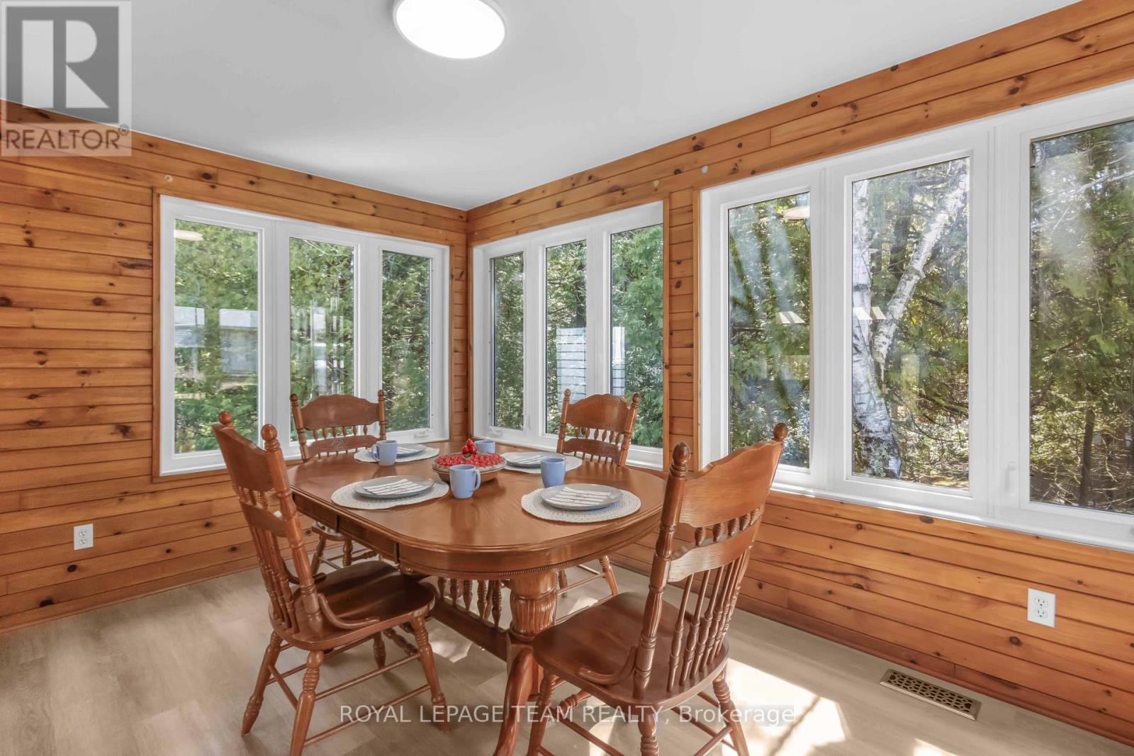 204B HAWKINS DRIVE - 18