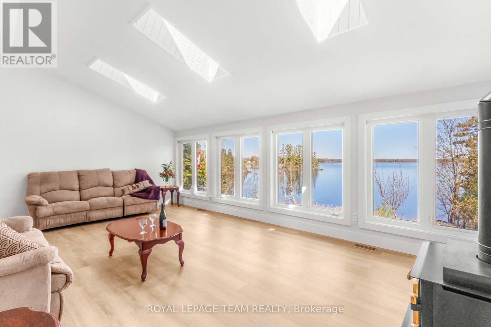 204B HAWKINS DRIVE - 21