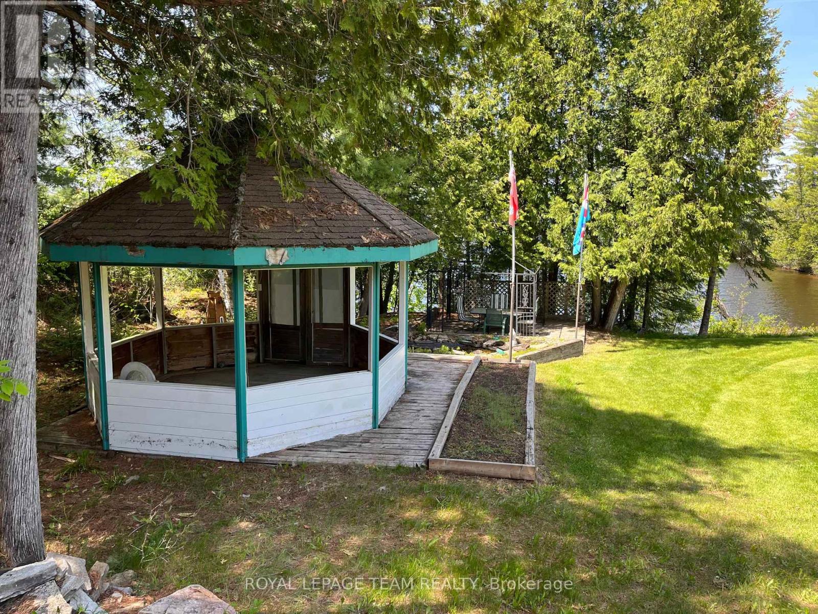204B HAWKINS DRIVE - 46