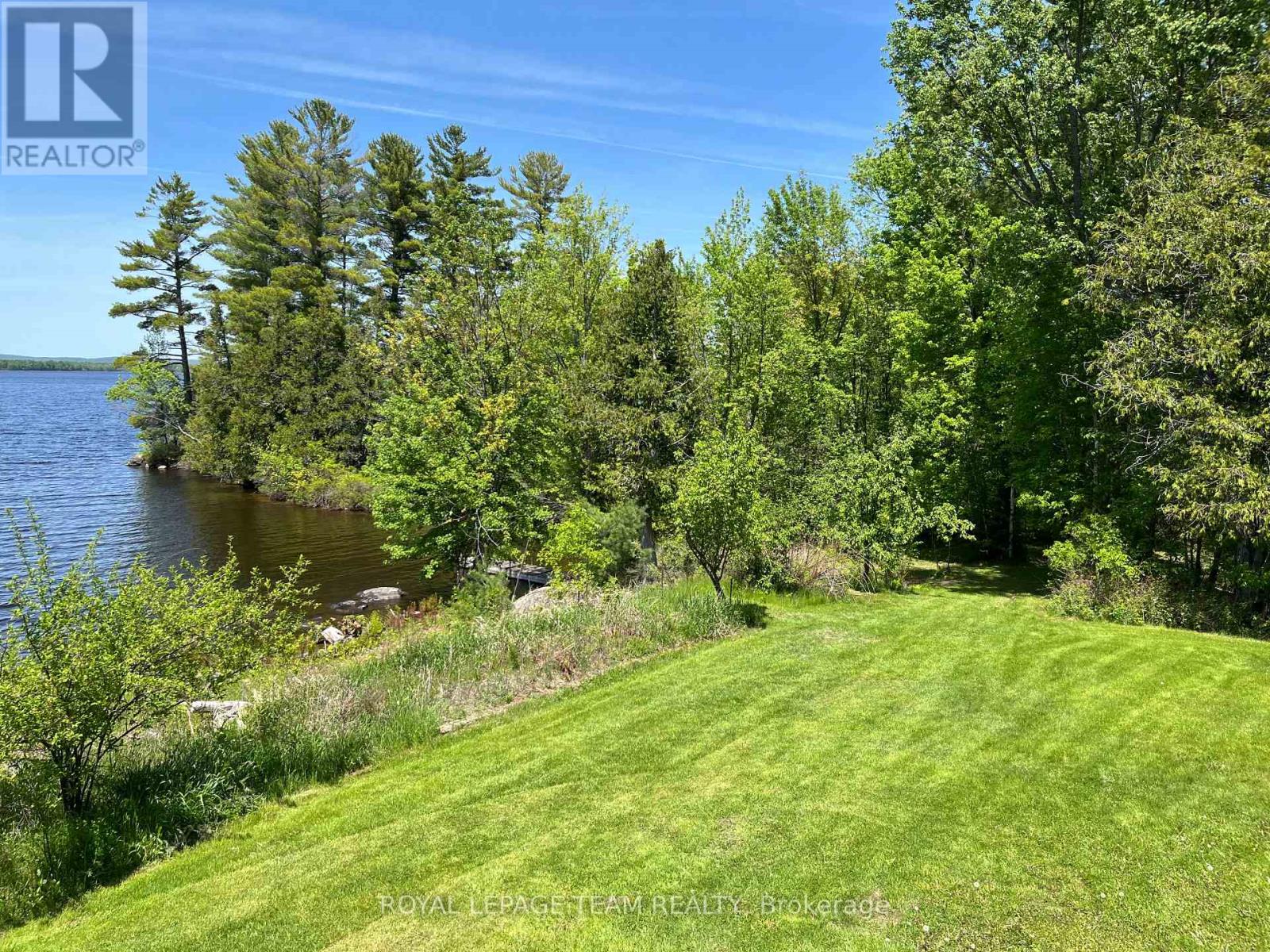 204B HAWKINS DRIVE - 5