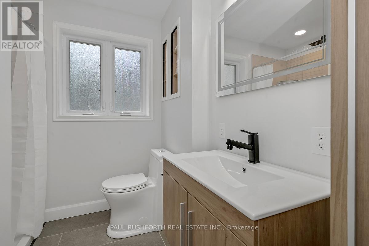 2 Bed, 2 Bath House for Sale in Ottawa – 74 BURLAND STREET, Ottawa – MLS# X13466076 - Image 17