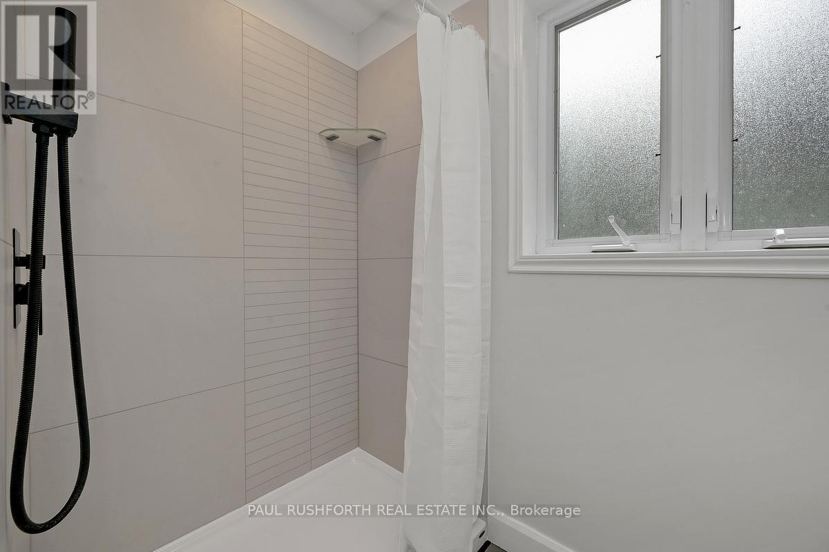 2 Bed, 2 Bath House for Sale in Ottawa – 74 BURLAND STREET, Ottawa – MLS# X13466076 - Image 18