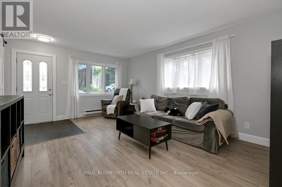 2 Bed, 2 Bath House for Sale in Ottawa – 74 BURLAND STREET, Ottawa – MLS# X13466076 - Image 6