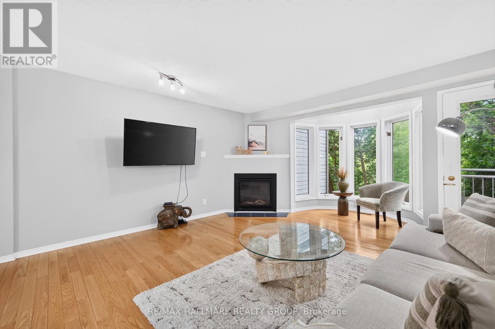 4 Bed, 4 Bath House for Sale in Ottawa – 2 – 2949 RICHMOND ROAD, Ottawa – MLS# X13466092 - Image 12