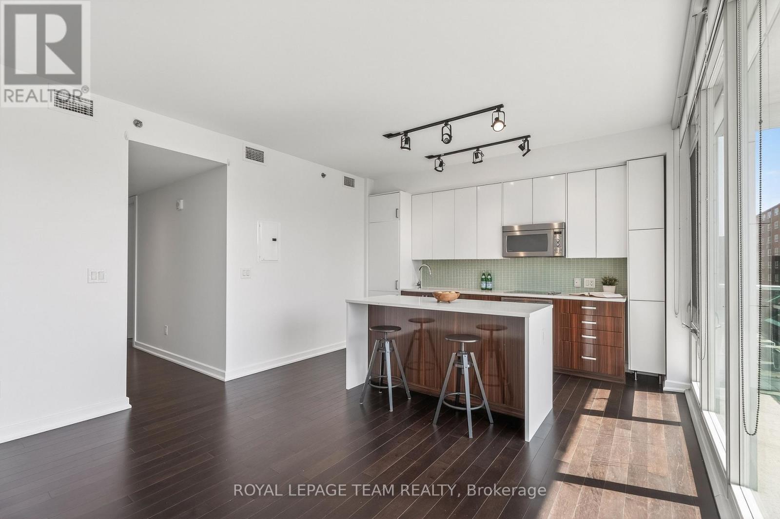 2 Bed, 2 Bath Apartment for Rent in Ottawa – 604 – 300 LISGAR STREET, Ottawa – MLS# X13466110 - Image 16