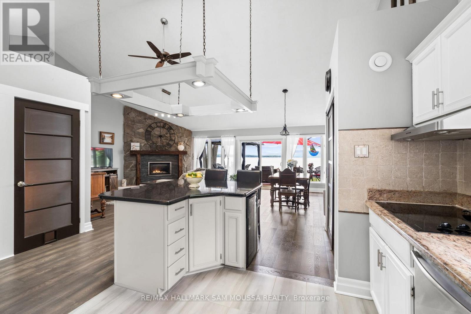 3 Bed, 2 Bath House for Sale in Ottawa – 4350 ARMITAGE AVENUE, Ottawa – MLS# X13466156 - Image 12