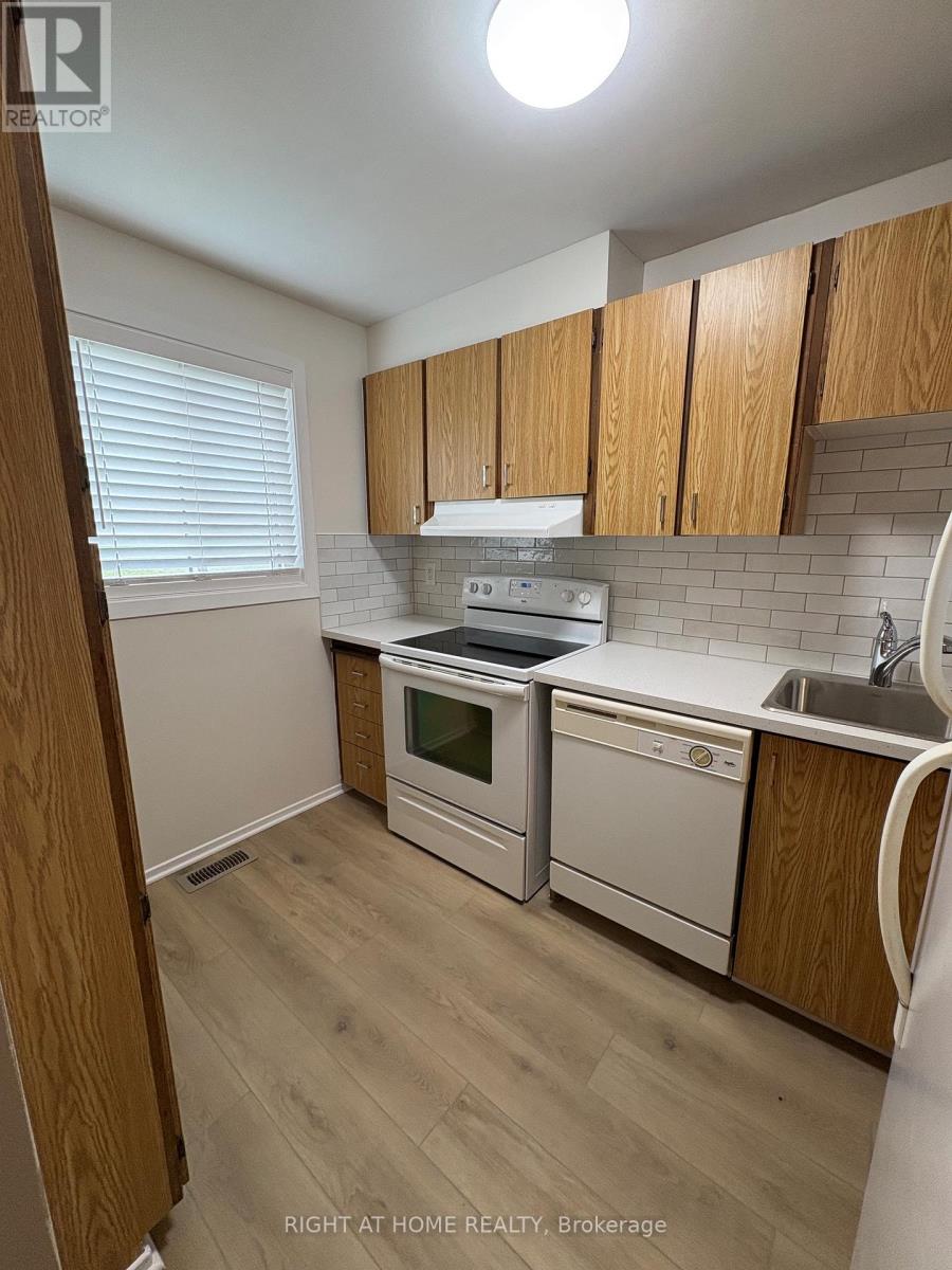 2 Bed, 2 Bath House for Rent in Ottawa – 6 – 104 VALLEY STREAM DRIVE, Ottawa – MLS# X13466204 - Image 10