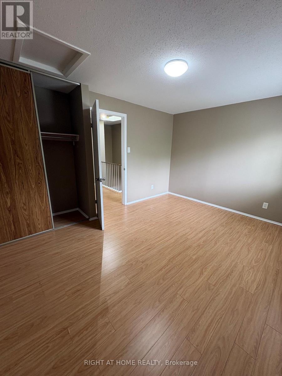 2 Bed, 2 Bath House for Rent in Ottawa – 6 – 104 VALLEY STREAM DRIVE, Ottawa – MLS# X13466204 - Image 18