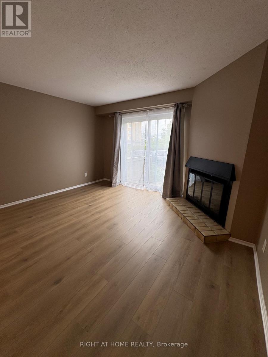 2 Bed, 2 Bath House for Rent in Ottawa – 6 – 104 VALLEY STREAM DRIVE, Ottawa – MLS# X13466204 - Image 8