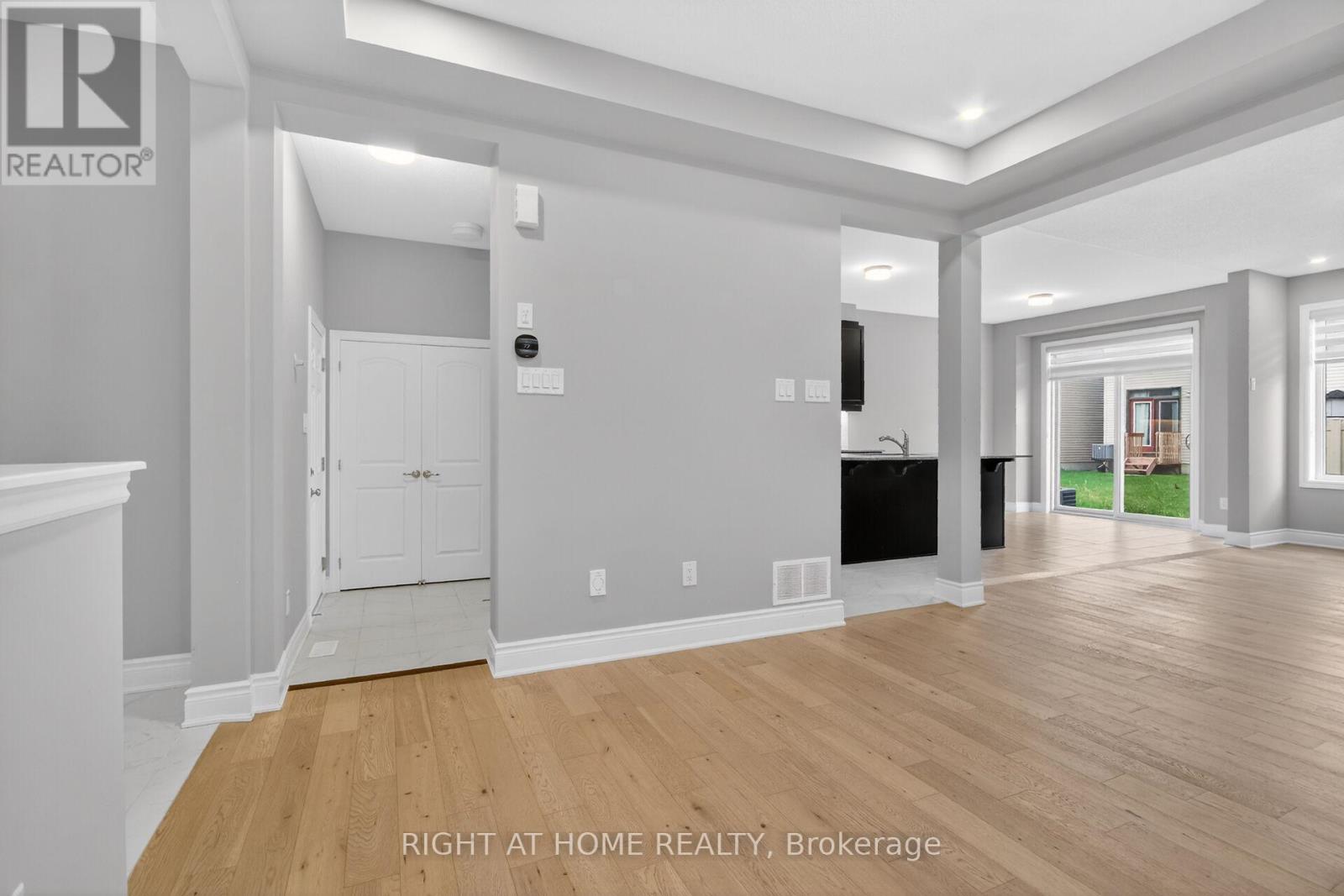 316 CROSSWAY TERRACE - 12
