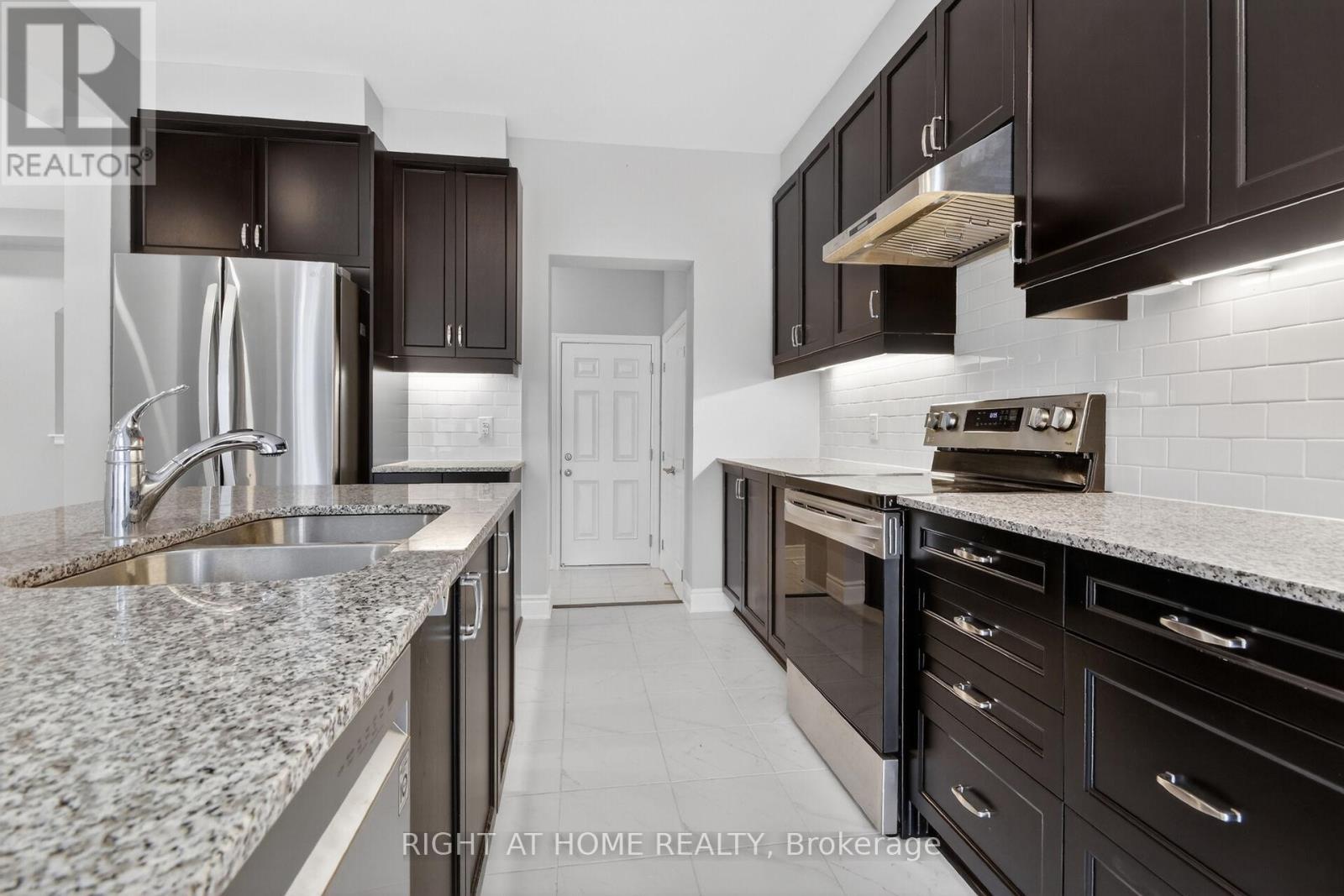 316 CROSSWAY TERRACE - 25