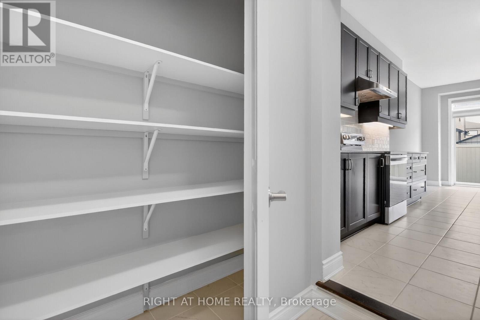 316 CROSSWAY TERRACE - 26