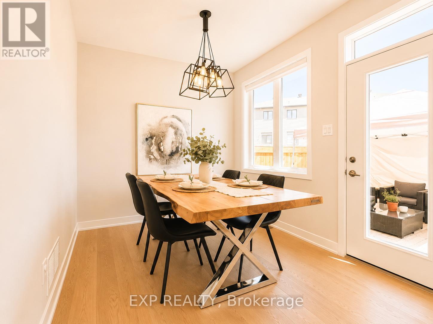 3 Bed, 3 Bath House for Sale in Ottawa – 647 CREVIER WALK, Ottawa – MLS# X13466300 - Image 14