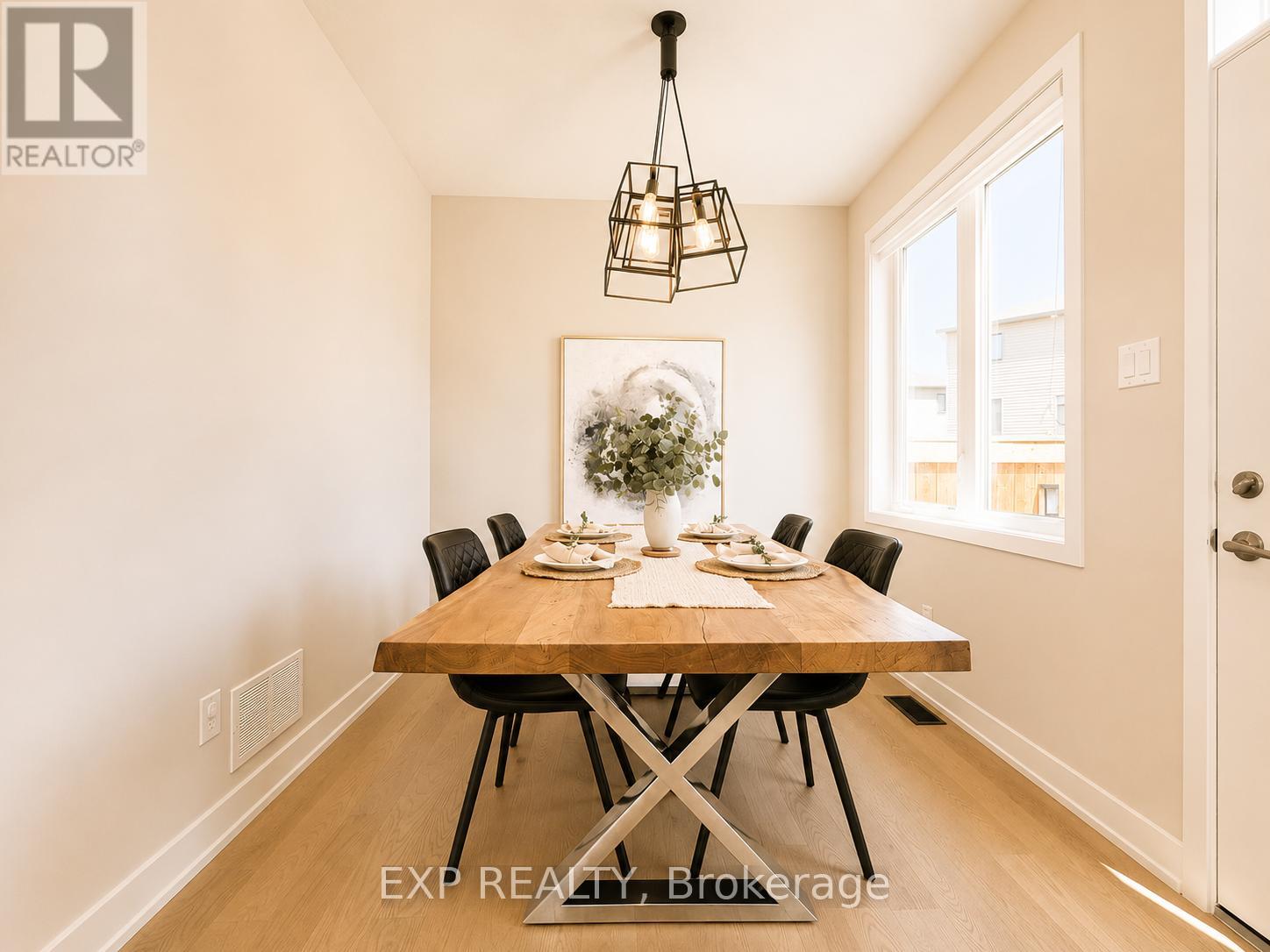 3 Bed, 3 Bath House for Sale in Ottawa – 647 CREVIER WALK, Ottawa – MLS# X13466300 - Image 15
