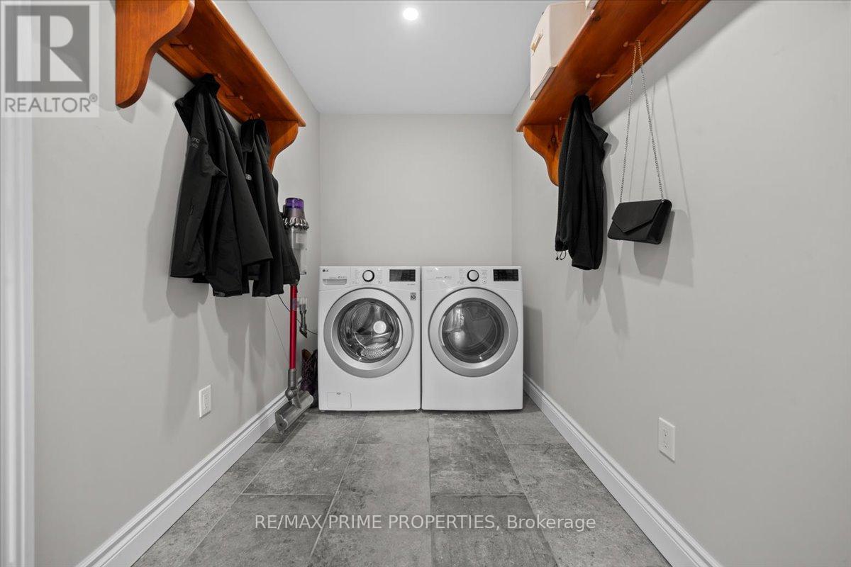 111 COMBA LANE - Image 31