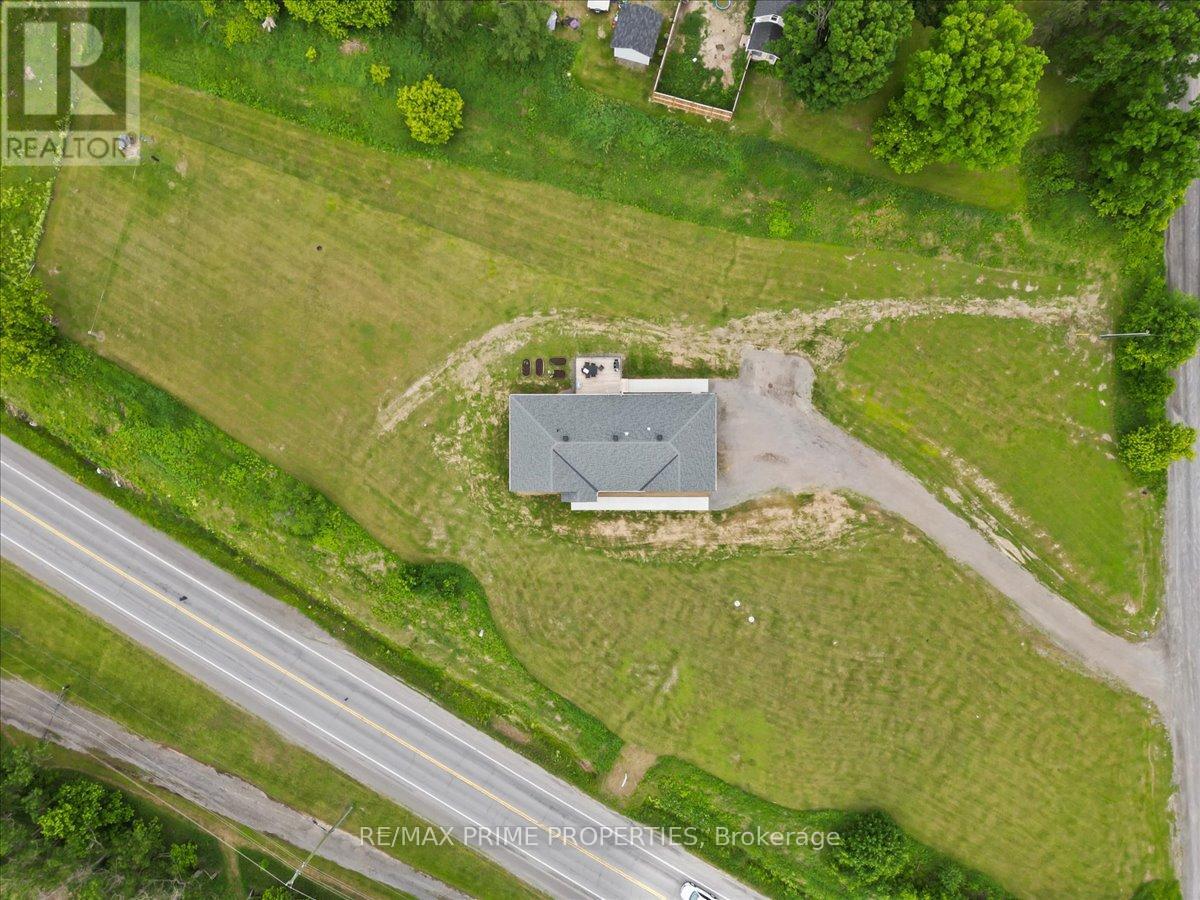 111 COMBA LANE - Image 45