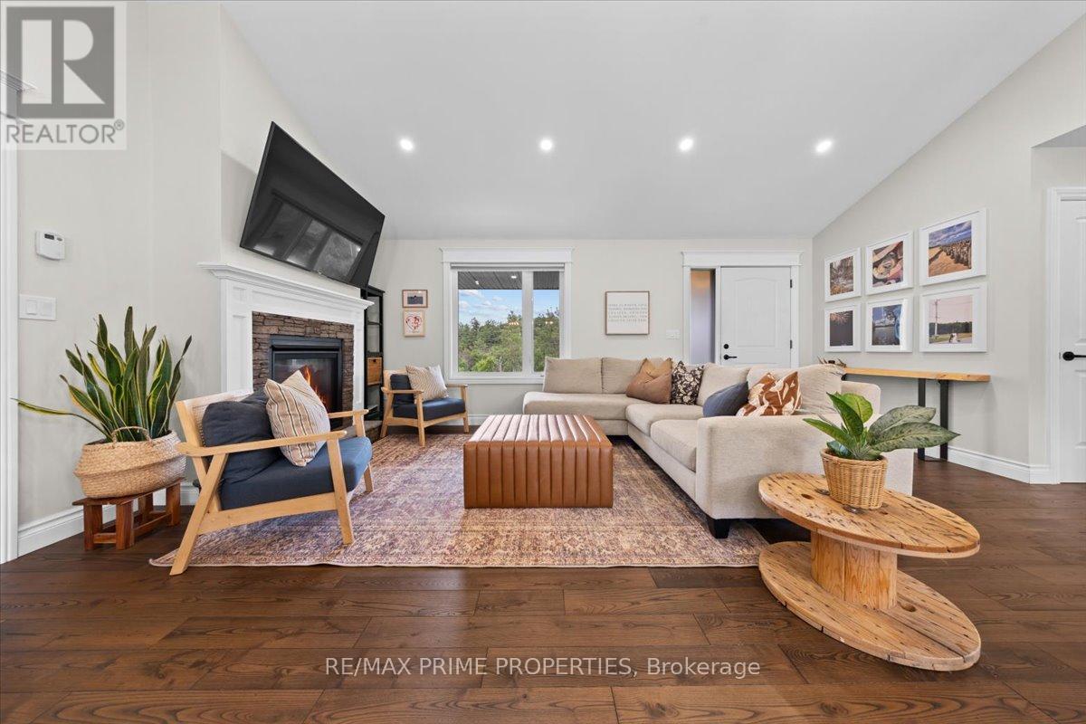 111 COMBA LANE - Image 6