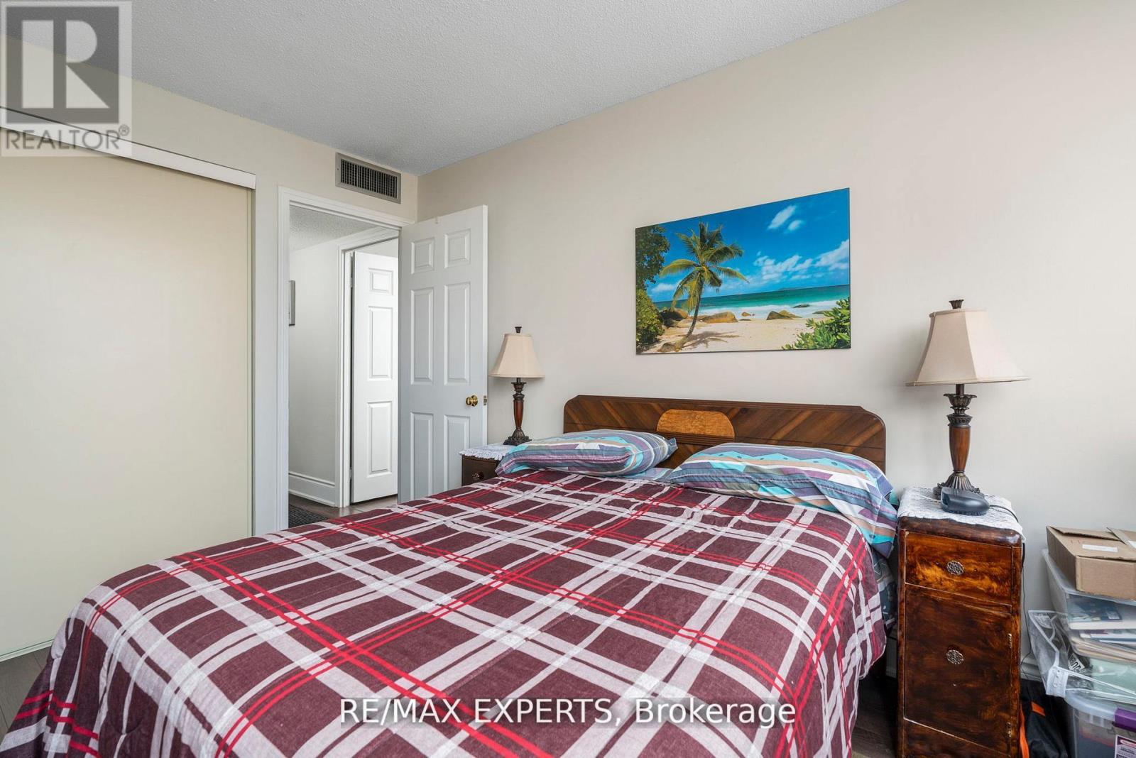 #1103 40 RICHVIEW ROAD - 21