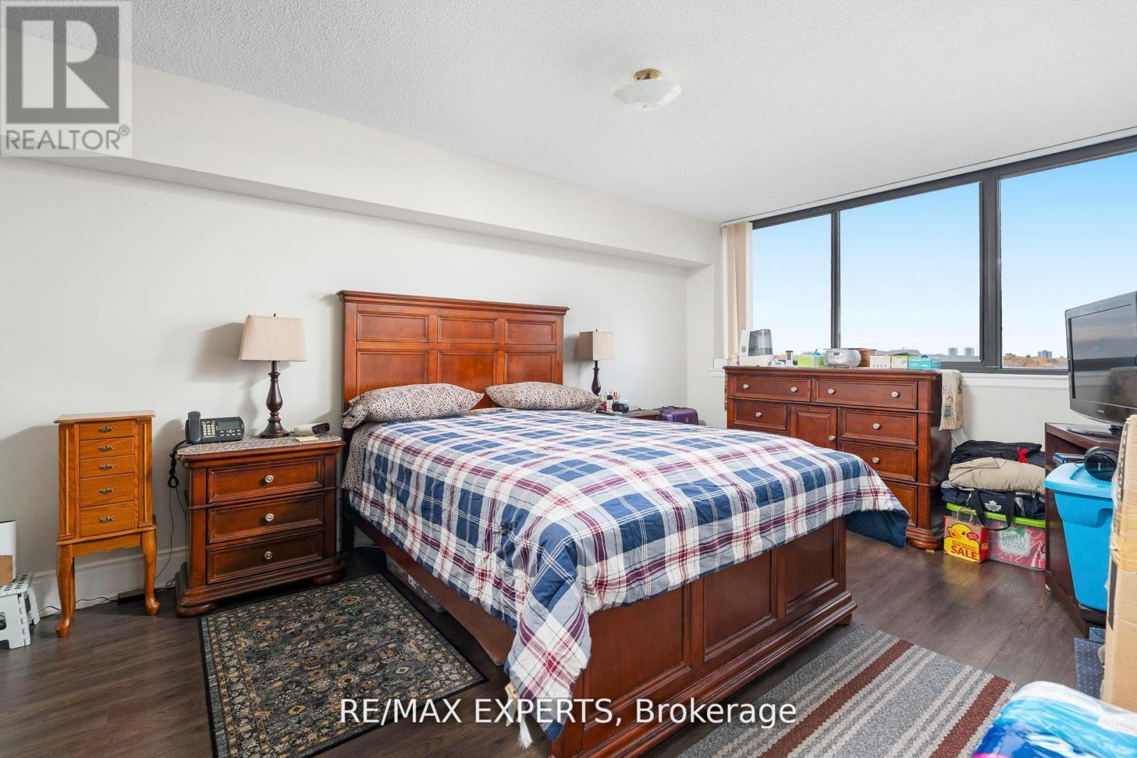 #1103 40 RICHVIEW ROAD - 26