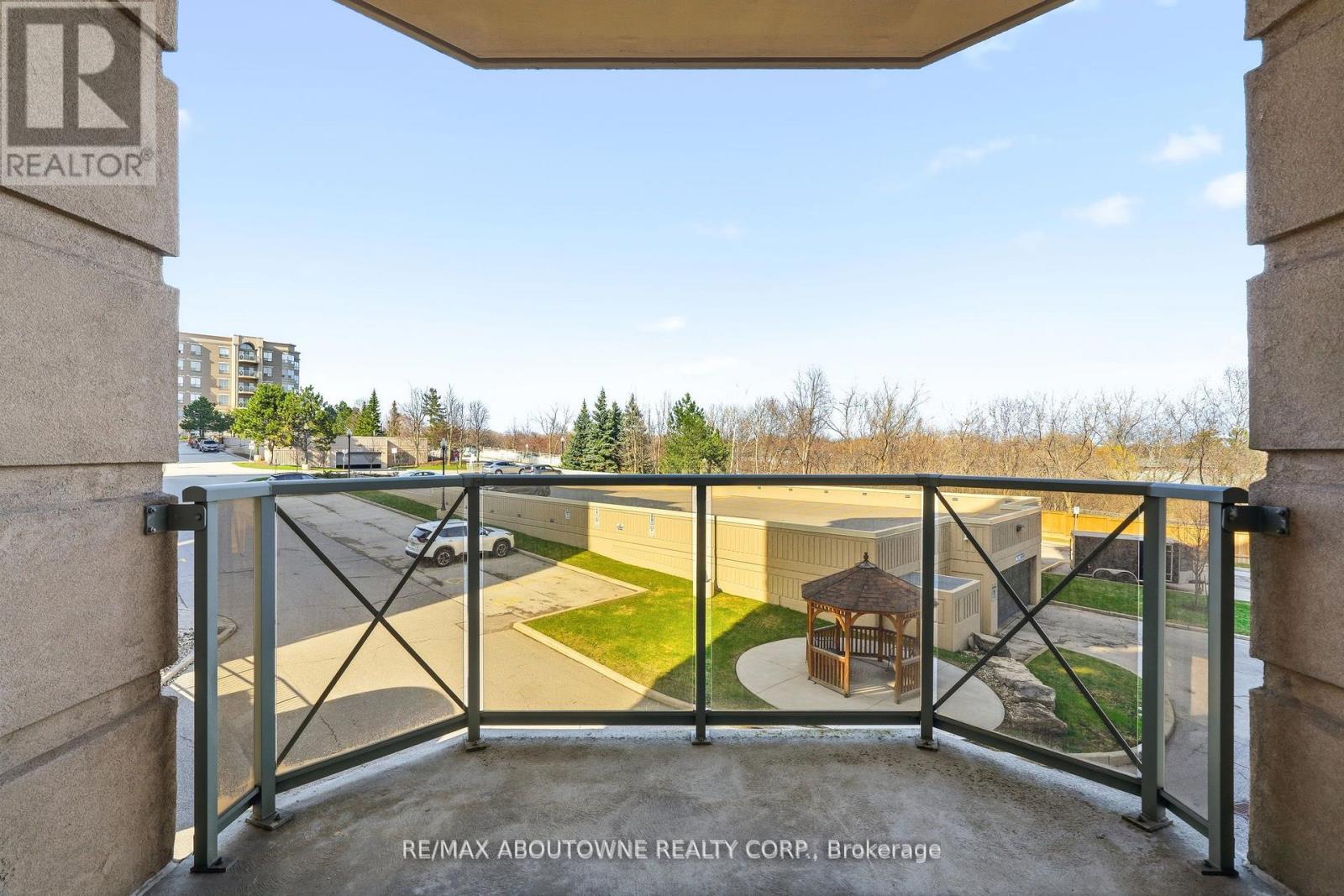 #209 2085 AMHERST HEIGHTS - 26