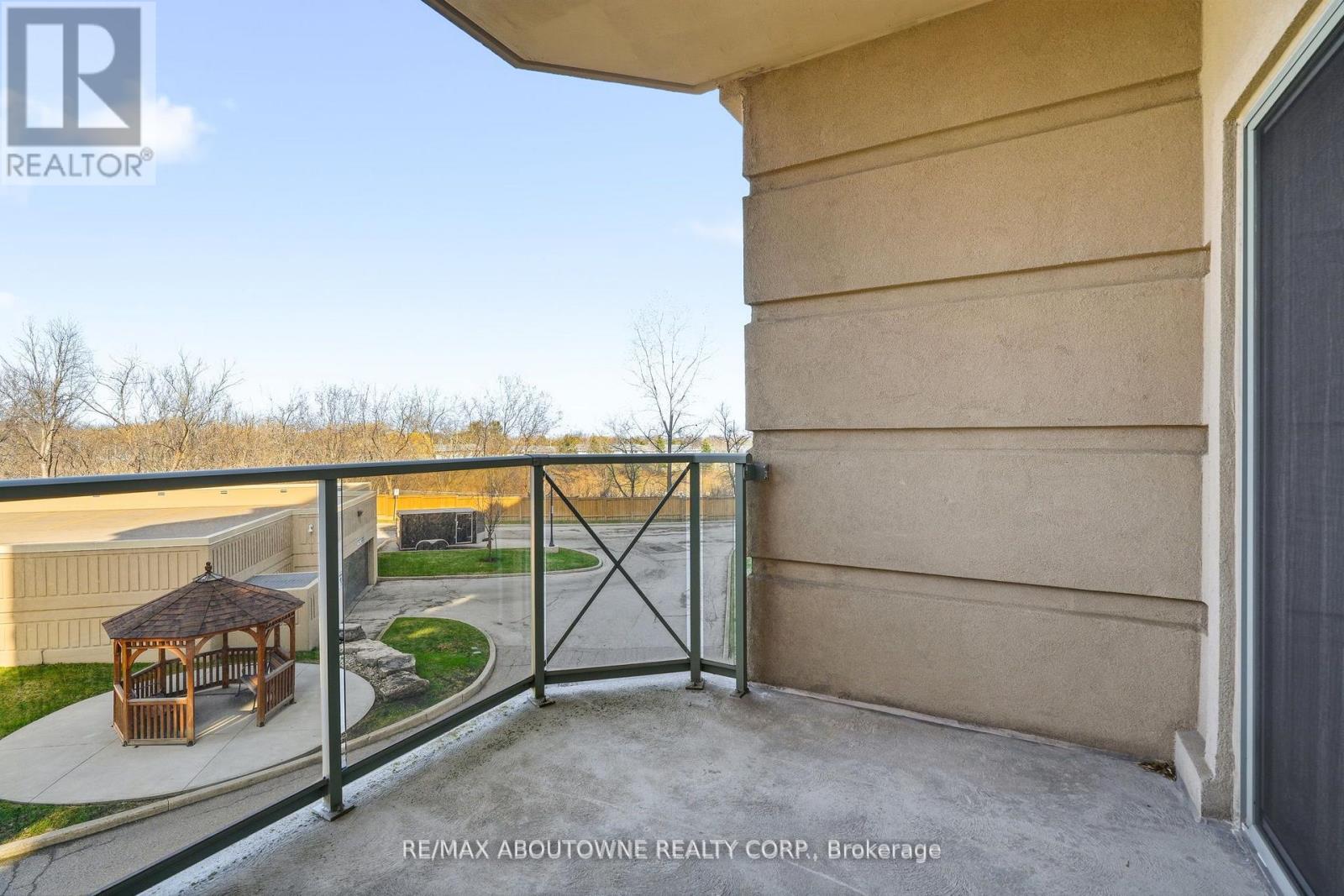 #209 2085 AMHERST HEIGHTS - 27