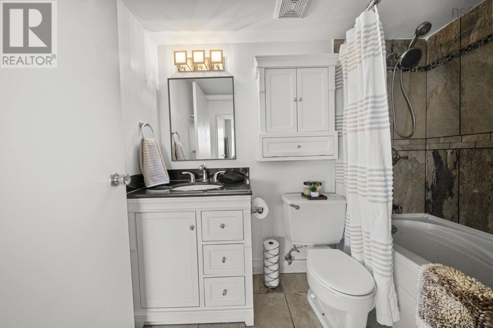 #706 6369 Coburg Road - 31