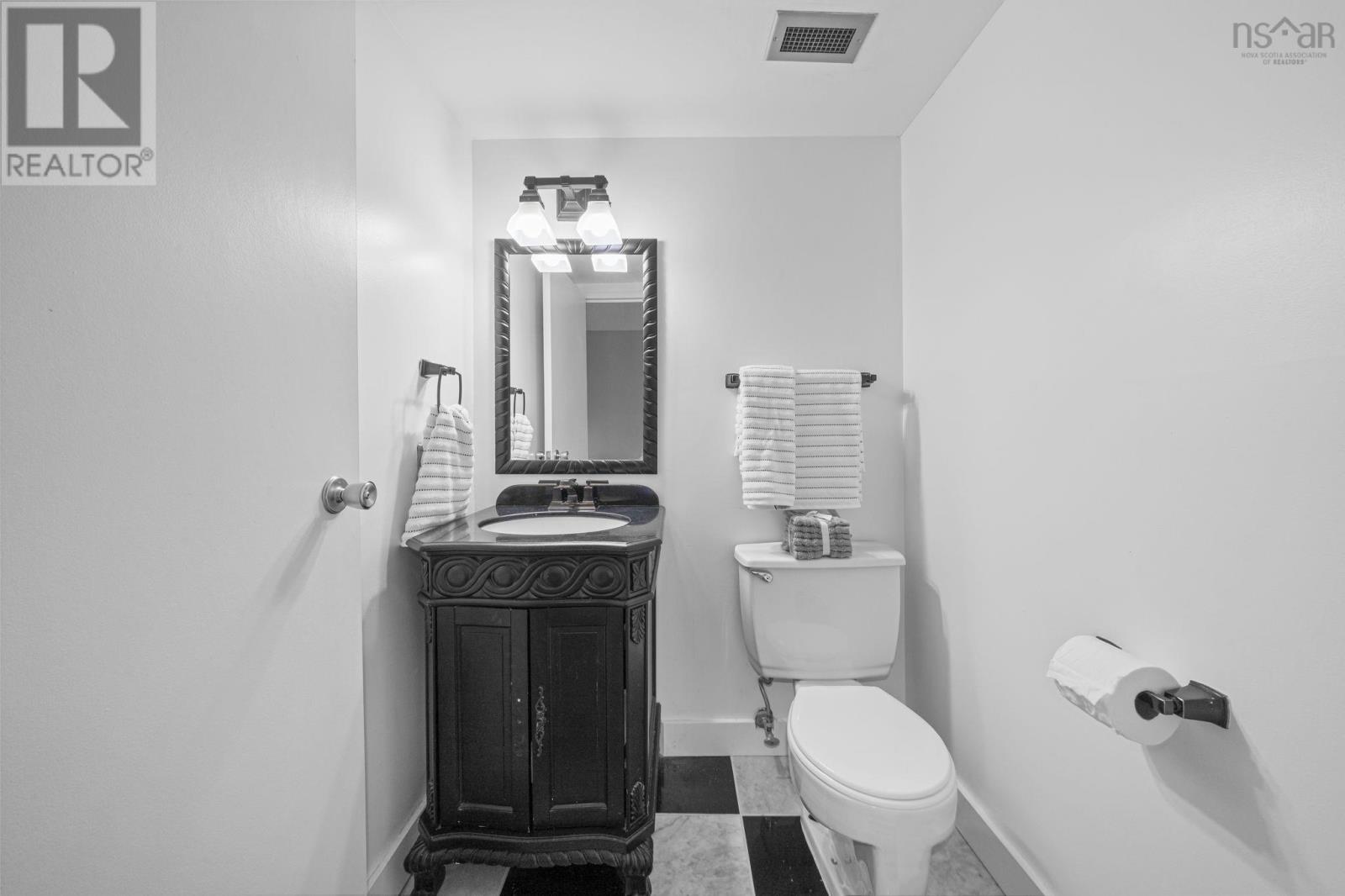 #706 6369 Coburg Road - 40