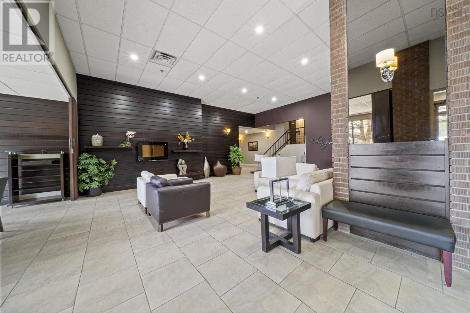 #706 6369 Coburg Road - 44