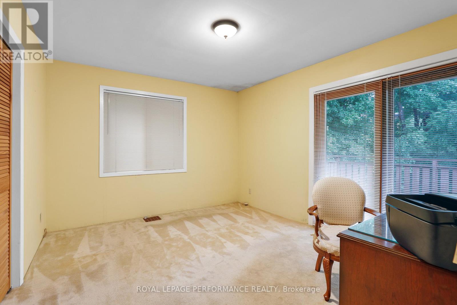 2061 FAIRBANKS AVENUE - 17