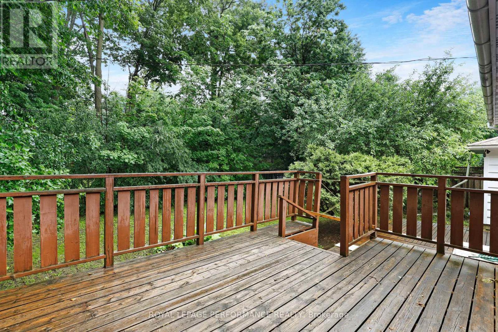 2061 FAIRBANKS AVENUE - 24