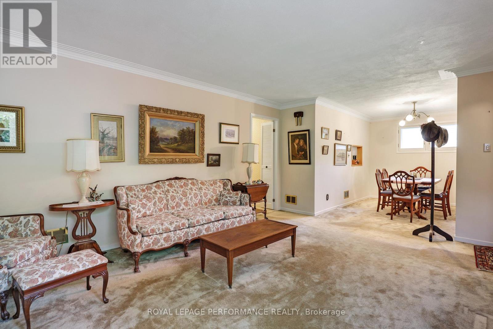 2061 FAIRBANKS AVENUE - 8