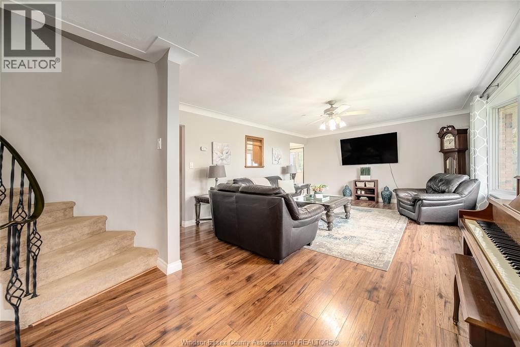 7744 SAINT-PHILIPPE LINE - 9