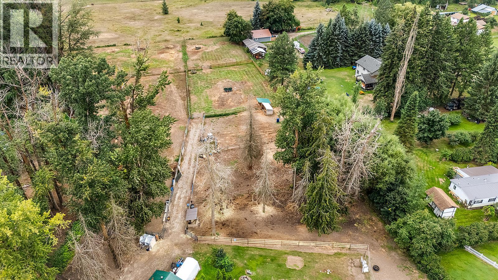 1077 Goat River South Road - 29
