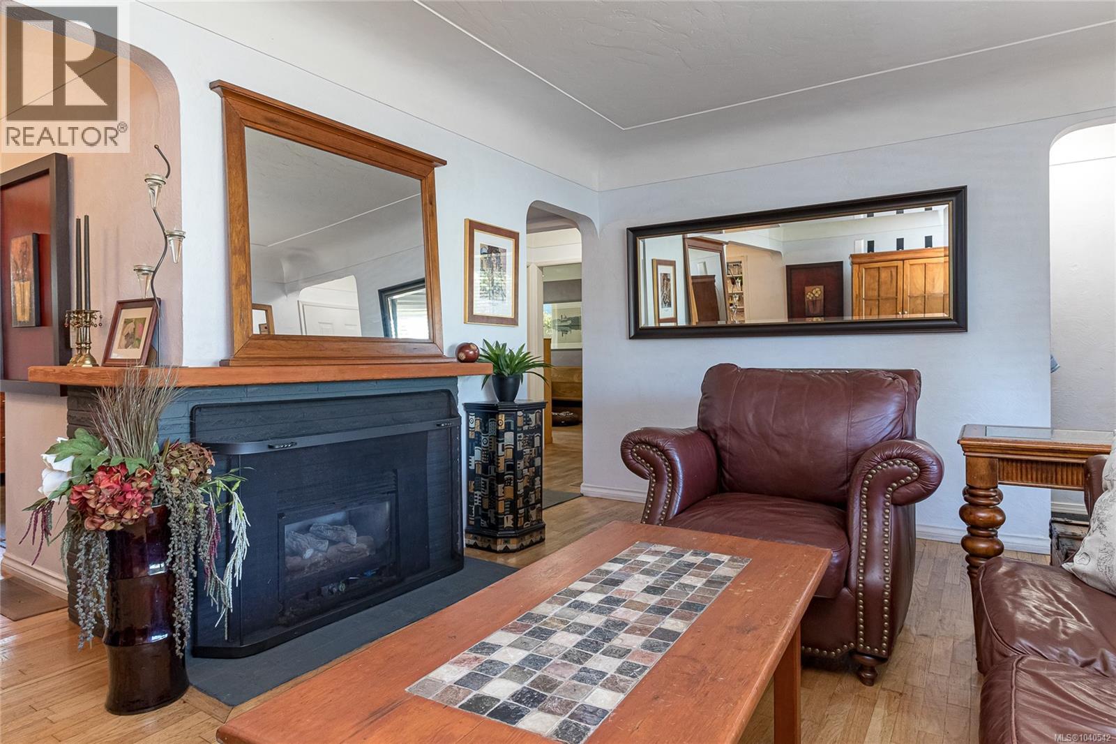 2945 Dysart Rd, Saanich