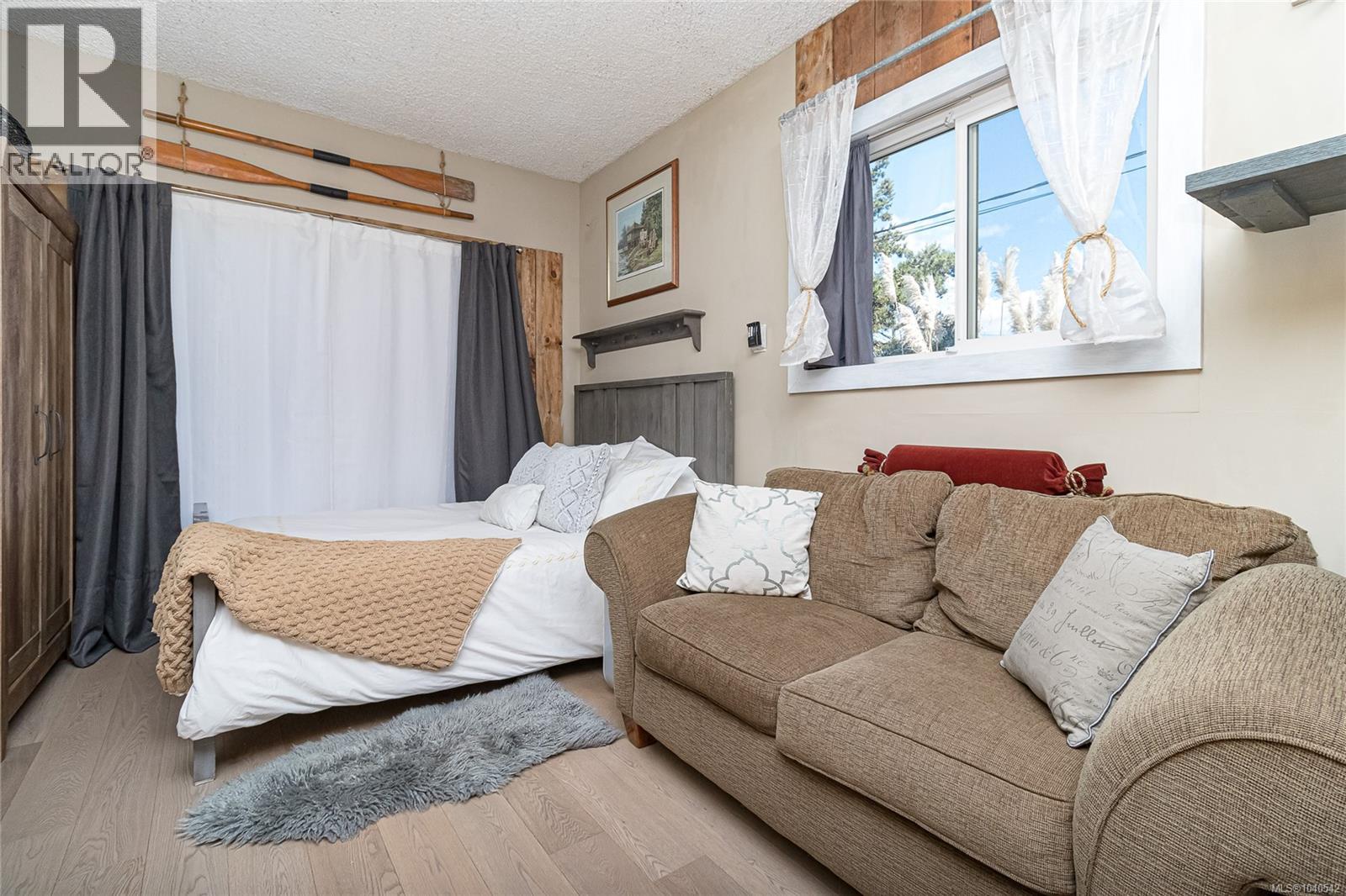2945 Dysart Rd, Saanich