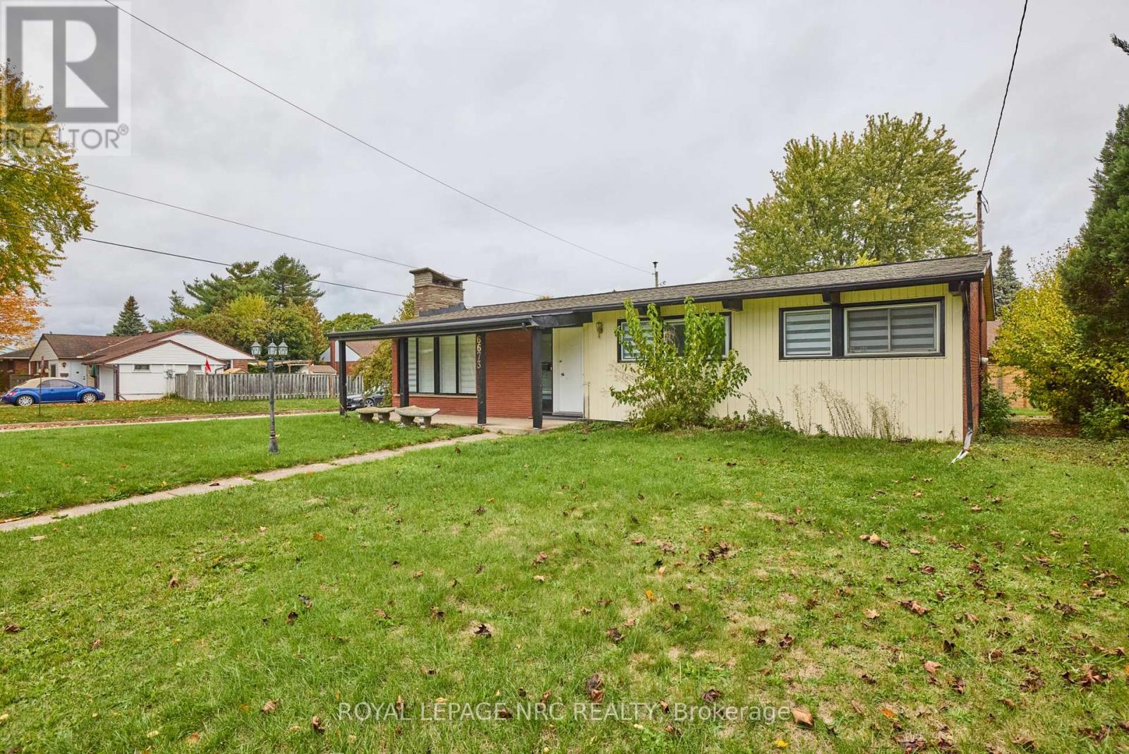 6673 HUGGINS STREET - 11