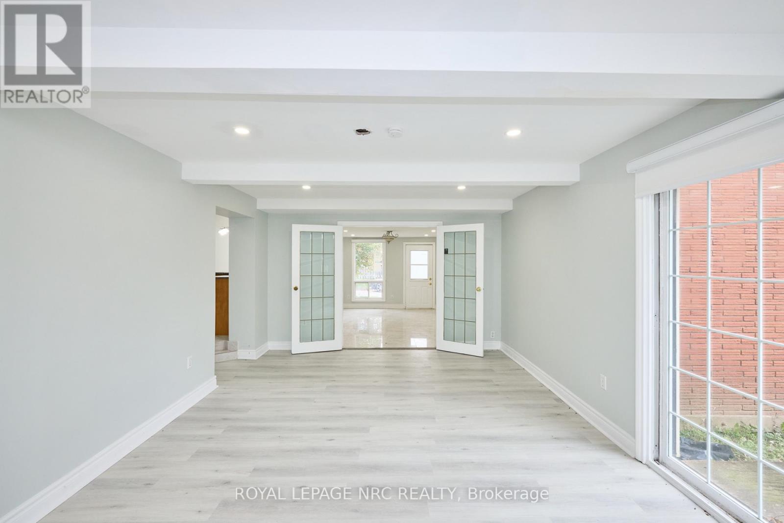 6673 HUGGINS STREET - 23
