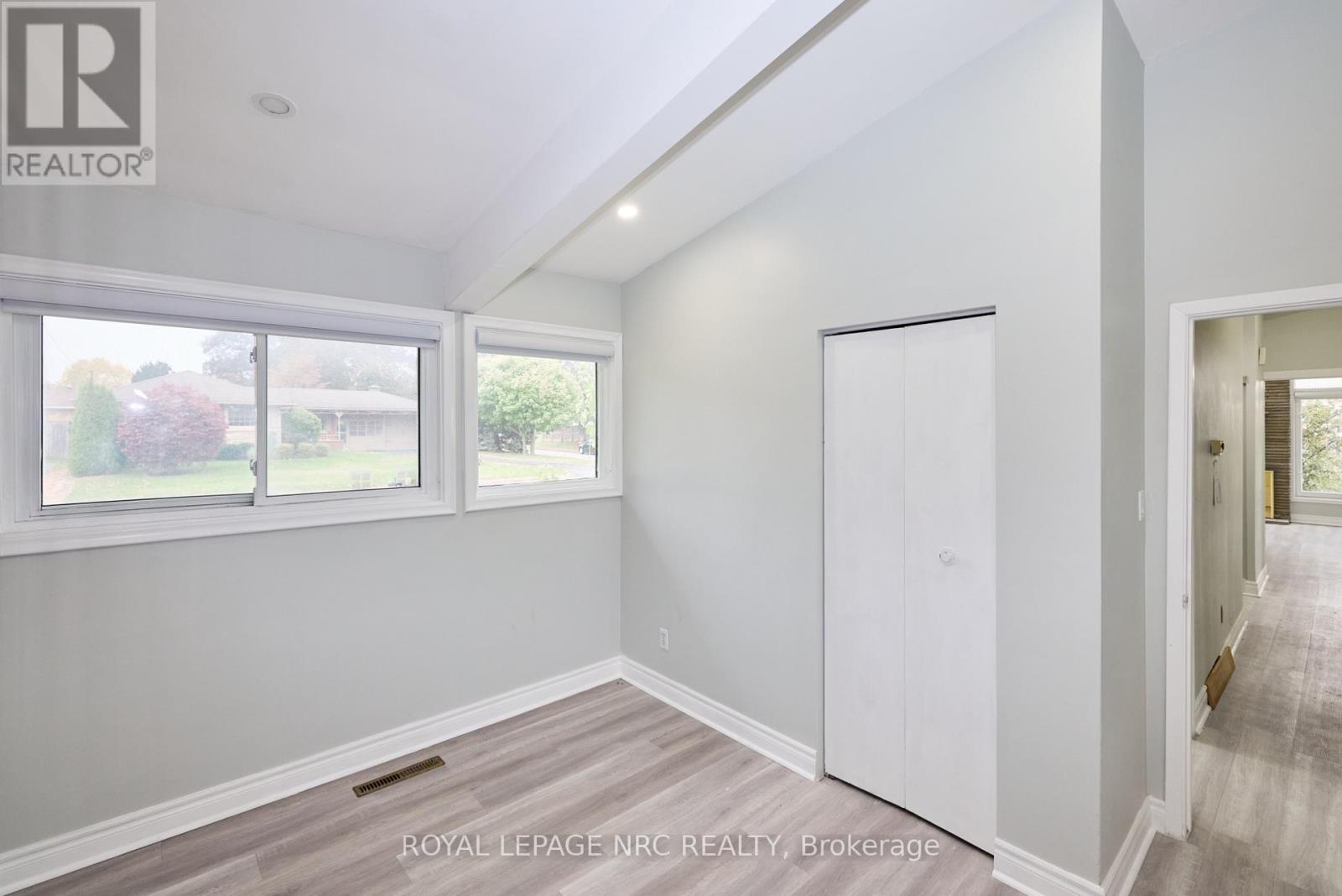 6673 HUGGINS STREET - 30