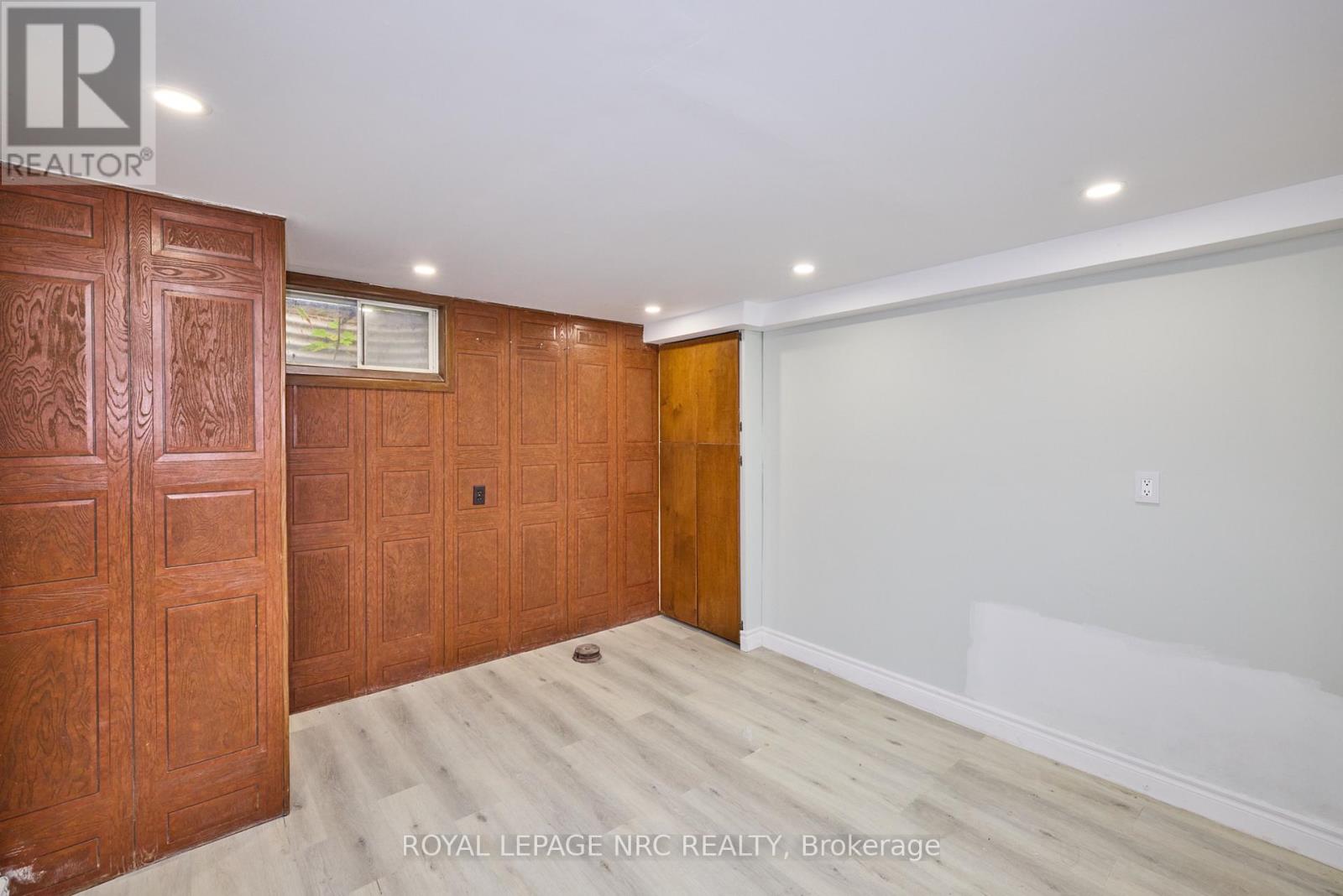 6673 HUGGINS STREET - 40