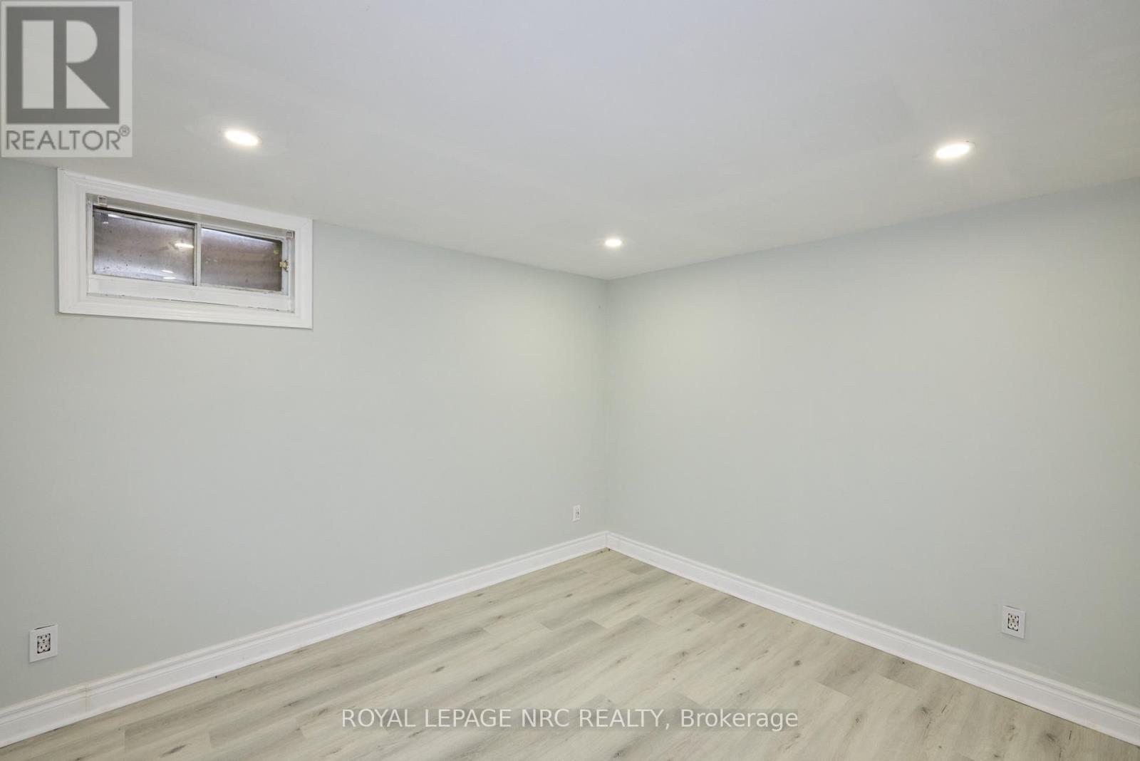 6673 HUGGINS STREET - 44